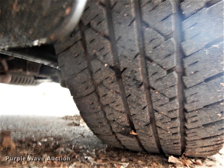 image for item DH5072 2010 Ford Fusion Hybrid