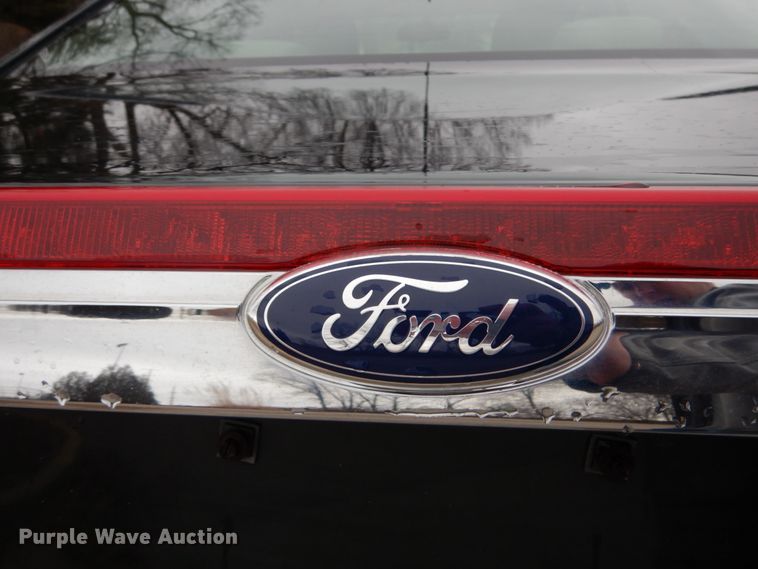 image for item DH5072 2010 Ford Fusion Hybrid