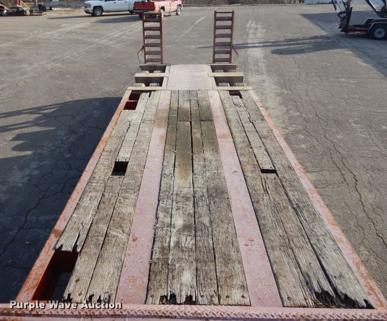 image for item DH5073 1999 Fontaine 352W drop deck equipment trailer