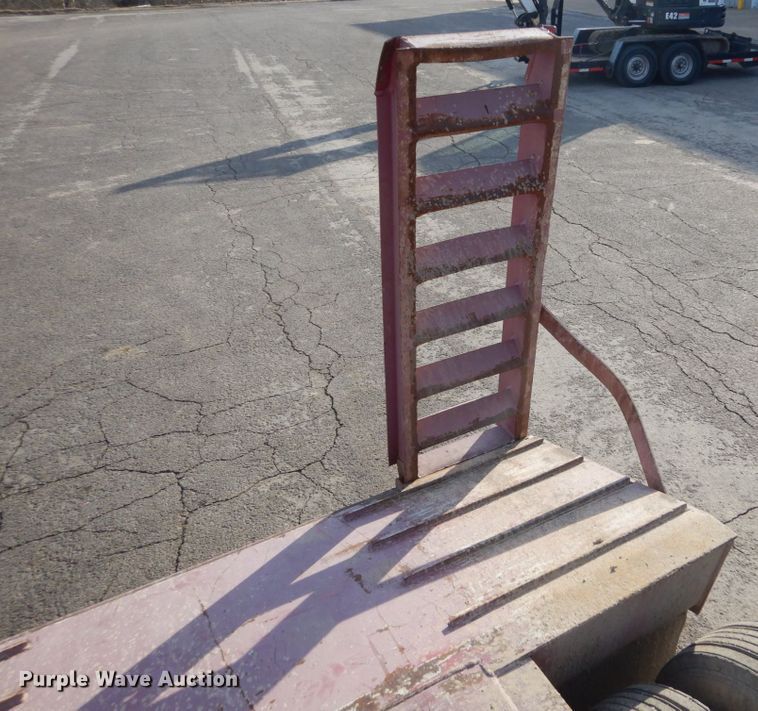 image for item DH5073 1999 Fontaine 352W drop deck equipment trailer