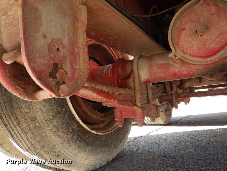 image for item DH5073 1999 Fontaine 352W drop deck equipment trailer