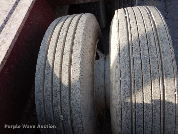 image for item DH5073 1999 Fontaine 352W drop deck equipment trailer