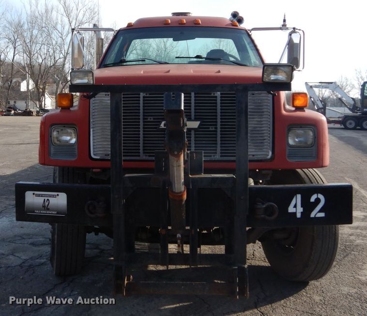 image for item DH5074 1994 Chevrolet Kodiak C6500 semi truck