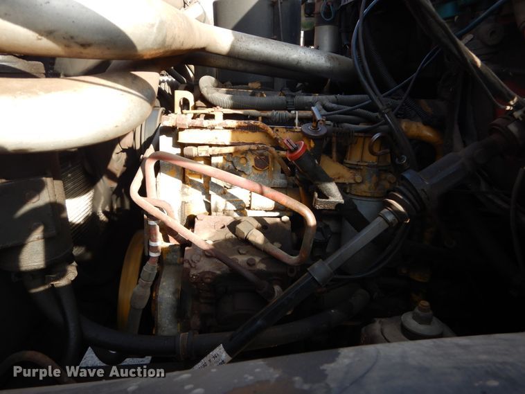 image for item DH5074 1994 Chevrolet Kodiak C6500 semi truck