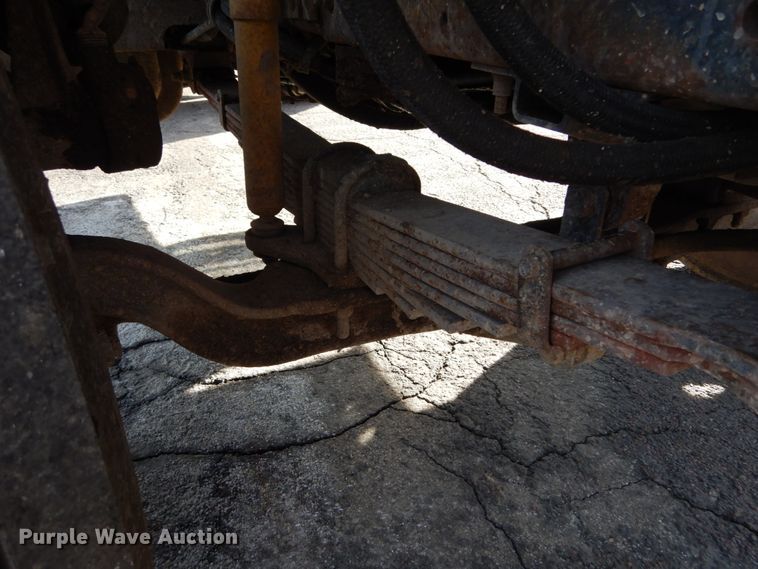 image for item DH5074 1994 Chevrolet Kodiak C6500 semi truck