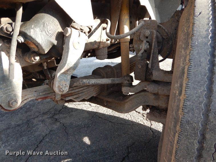 image for item DH5074 1994 Chevrolet Kodiak C6500 semi truck