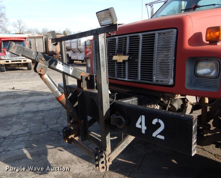 image for item DH5074 1994 Chevrolet Kodiak C6500 semi truck