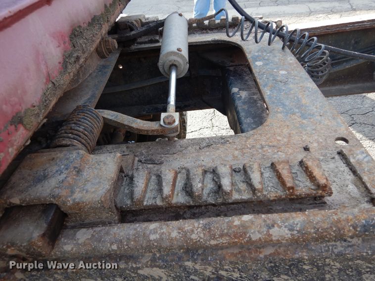 image for item DH5074 1994 Chevrolet Kodiak C6500 semi truck