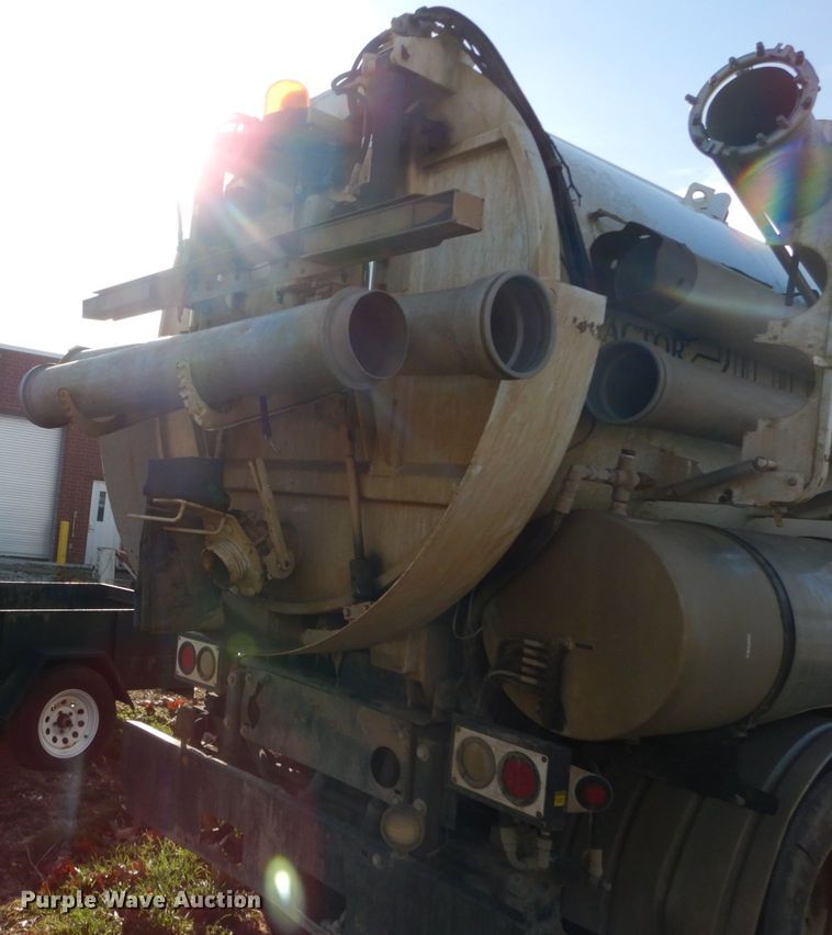 image for item DH5075 2004 Sterling L-Line hydro sewer jetter truck