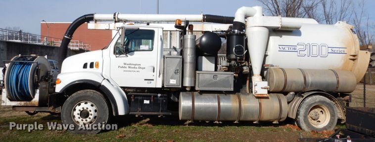 image for item DH5075 2004 Sterling L-Line hydro sewer jetter truck