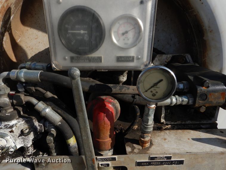 image for item DH5075 2004 Sterling L-Line hydro sewer jetter truck