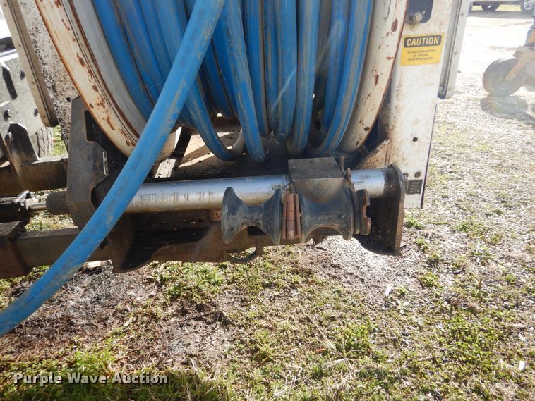 image for item DH5075 2004 Sterling L-Line hydro sewer jetter truck