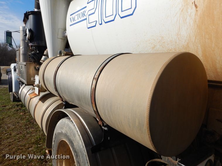 image for item DH5075 2004 Sterling L-Line hydro sewer jetter truck