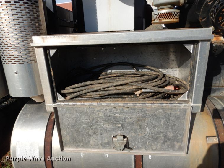 image for item DH5075 2004 Sterling L-Line hydro sewer jetter truck