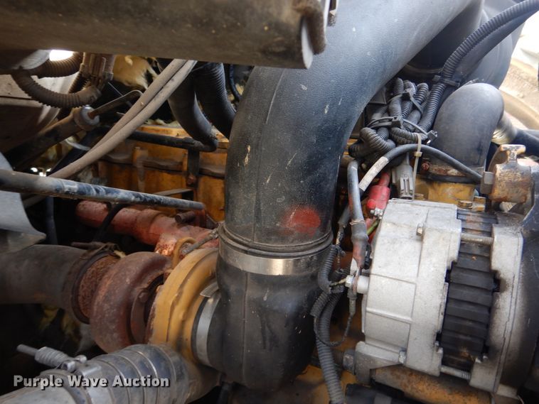 image for item DH5075 2004 Sterling L-Line hydro sewer jetter truck