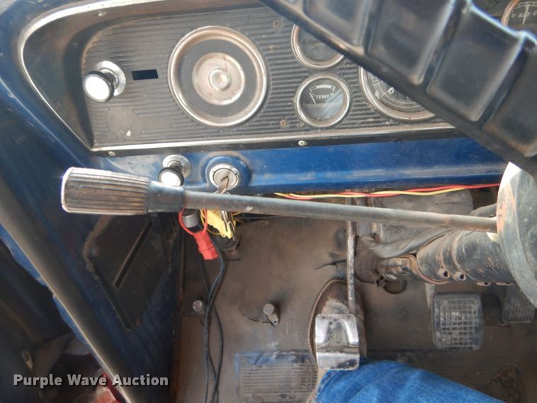 image for item DH6302 1978 Ford F600 tanker fire truck