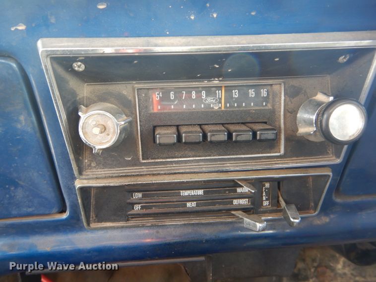image for item DH6302 1978 Ford F600 tanker fire truck