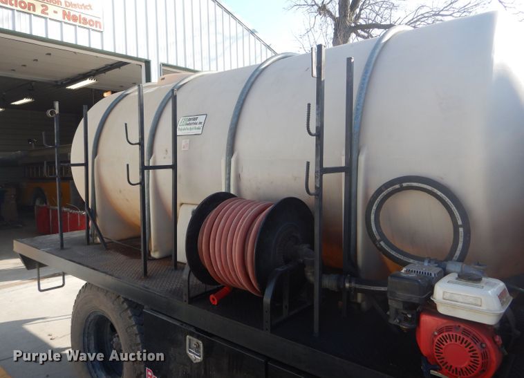 image for item DH6302 1978 Ford F600 tanker fire truck