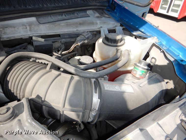 image for item DI2735 2009 Ford E450 Super Duty shuttle bus