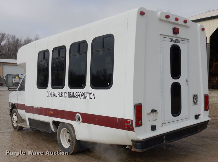 image for item ER9829 2011 Ford Econoline E350 shuttle bus