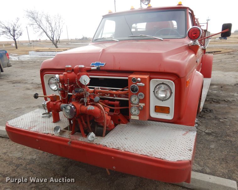 image for item ER9835 1970 Chevrolet C50 pumper fire truck