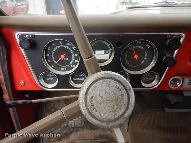 image for item ER9835 1970 Chevrolet C50 pumper fire truck