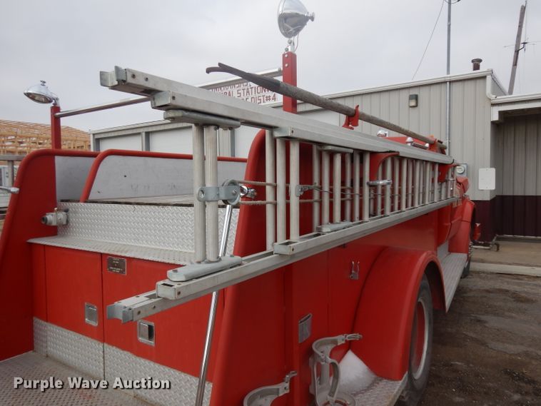 image for item ER9835 1970 Chevrolet C50 pumper fire truck