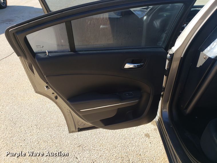 image for item ET9986 2011 Dodge Charger Police