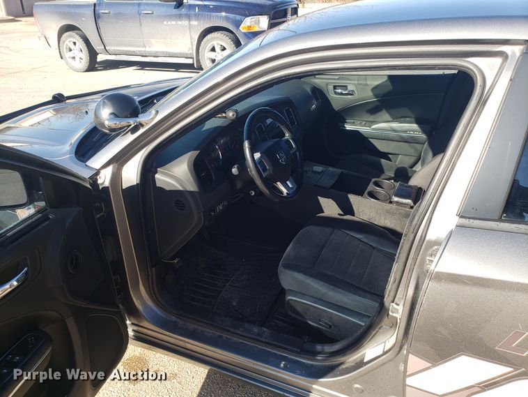 image for item ET9986 2011 Dodge Charger Police