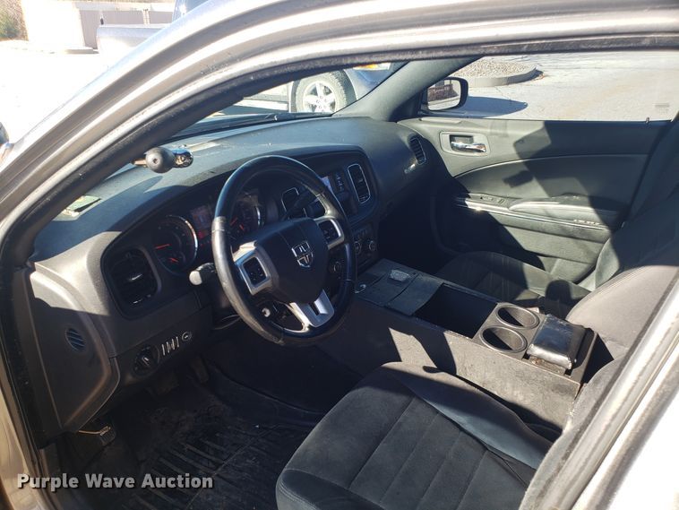 image for item ET9986 2011 Dodge Charger Police