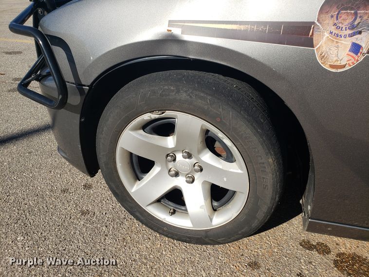 image for item ET9986 2011 Dodge Charger Police