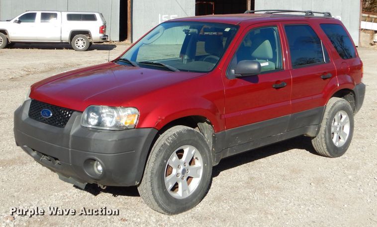 image for item FA9995 2006 Ford Escape XLT SUV