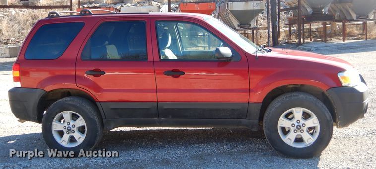 image for item FA9995 2006 Ford Escape XLT SUV