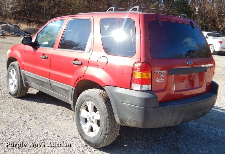 image for item FA9995 2006 Ford Escape XLT SUV