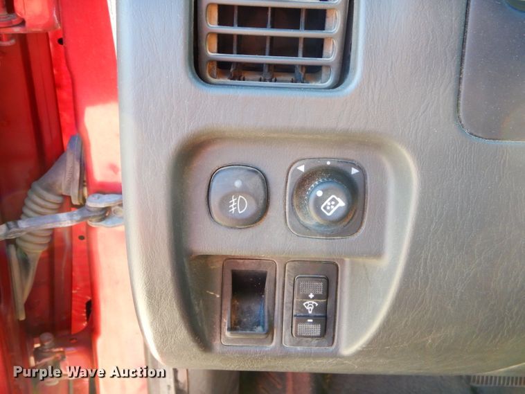 image for item FA9995 2006 Ford Escape XLT SUV