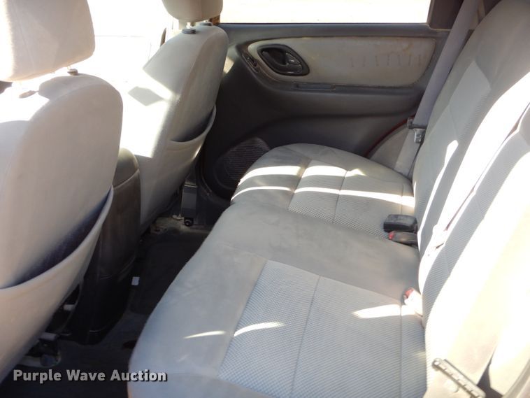 image for item FA9995 2006 Ford Escape XLT SUV