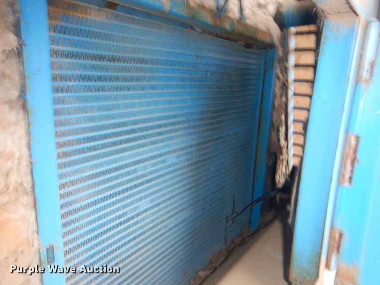 image for item FF9221 Leroi Q100G air compressor