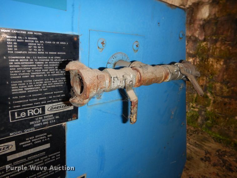 image for item FF9221 Leroi Q100G air compressor