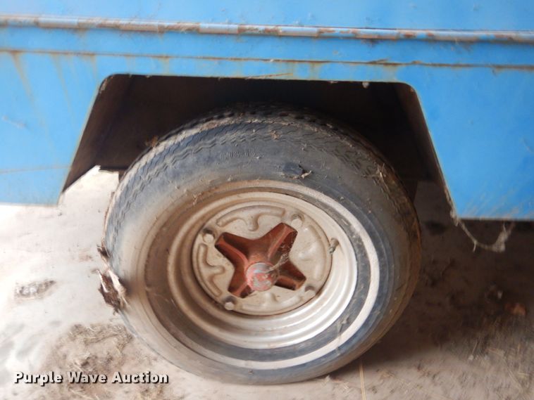 image for item FF9221 Leroi Q100G air compressor