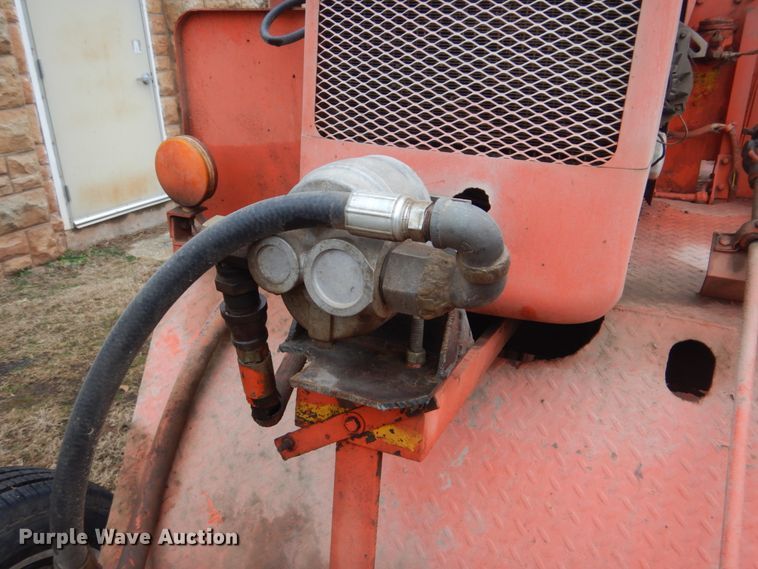 image for item FF9223 Broce T-10 broom