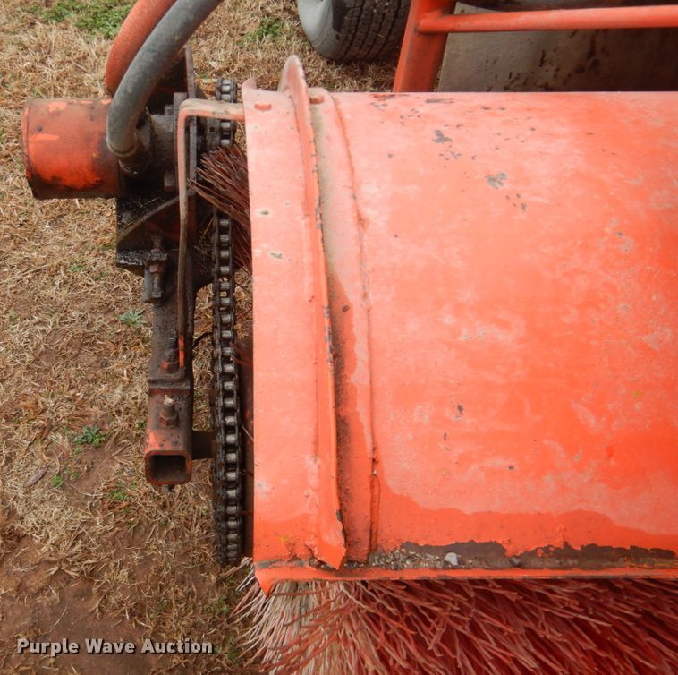 image for item FF9223 Broce T-10 broom