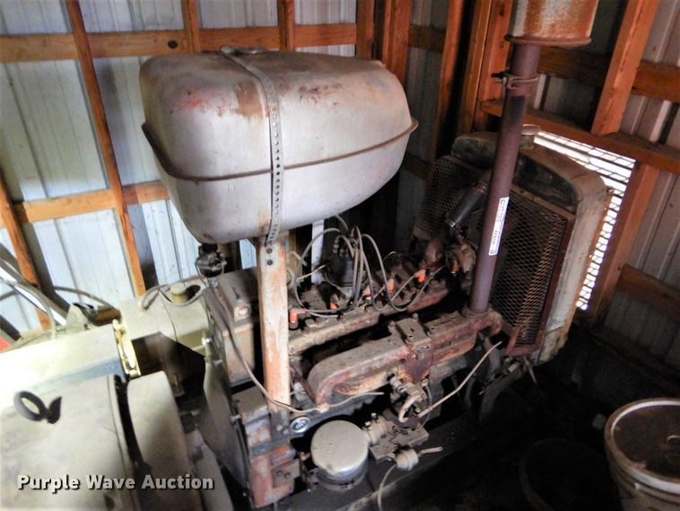 image for item FF9226 Signal Corps PE79-F generator