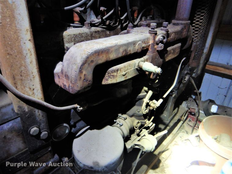 image for item FF9226 Signal Corps PE79-F generator