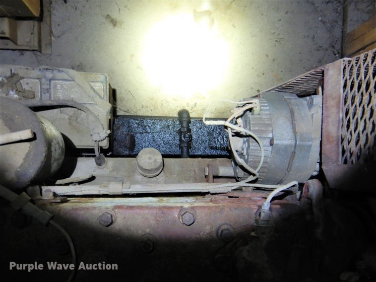 image for item FF9226 Signal Corps PE79-F generator