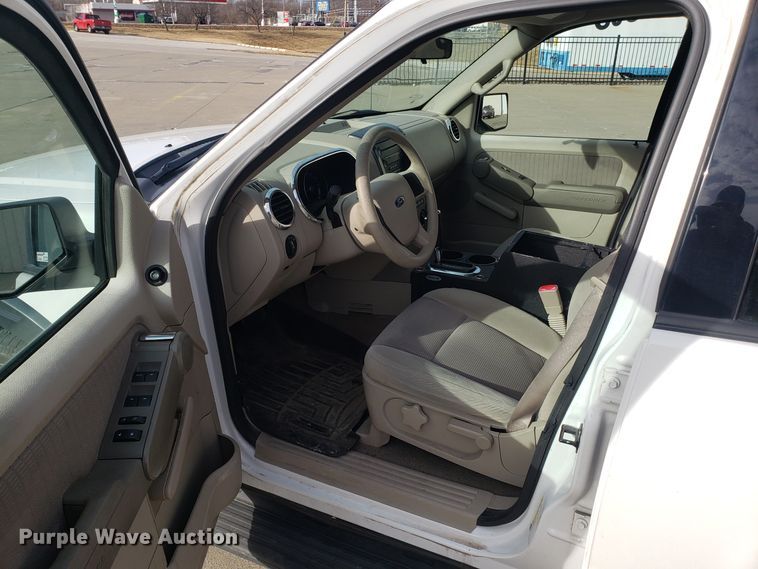image for item GA9444 2007 Ford Explorer SUV