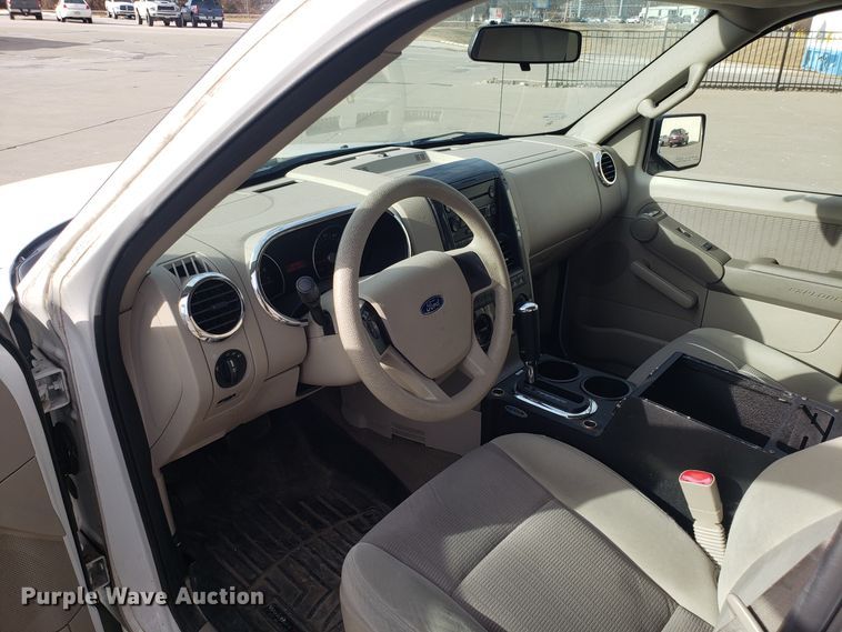 image for item GA9444 2007 Ford Explorer SUV