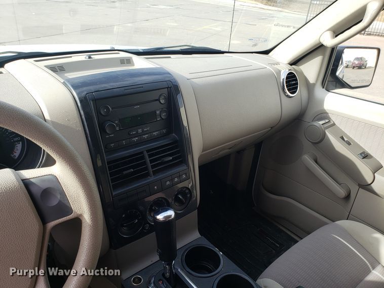 image for item GA9444 2007 Ford Explorer SUV