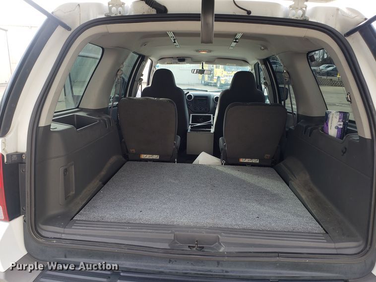 image for item GA9445 2003 Ford Expedition SUV
