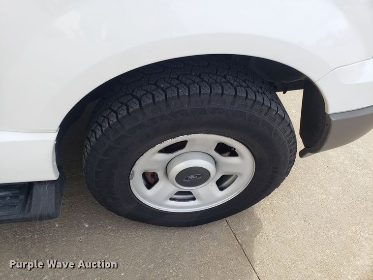 image for item GA9445 2003 Ford Expedition SUV