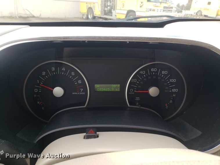 image for item GA9446 2006 Ford Explorer SUV